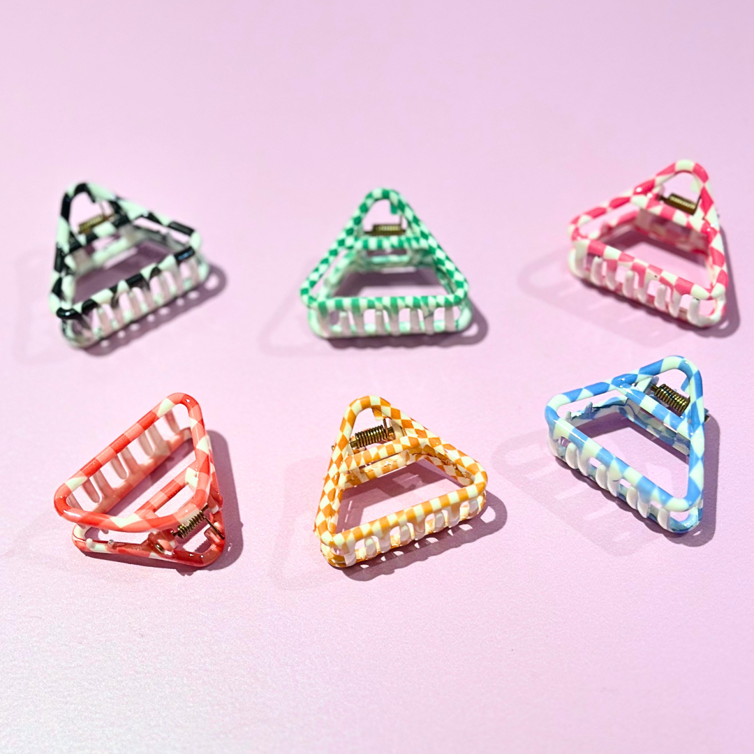 Colourblocked Geometric Triangle Claw Clips