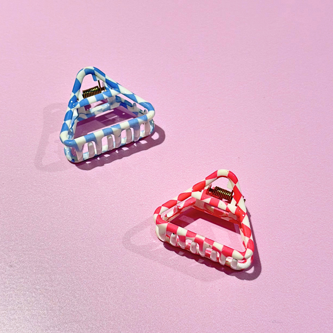 Colourblocked Geometric Triangle Claw Clips