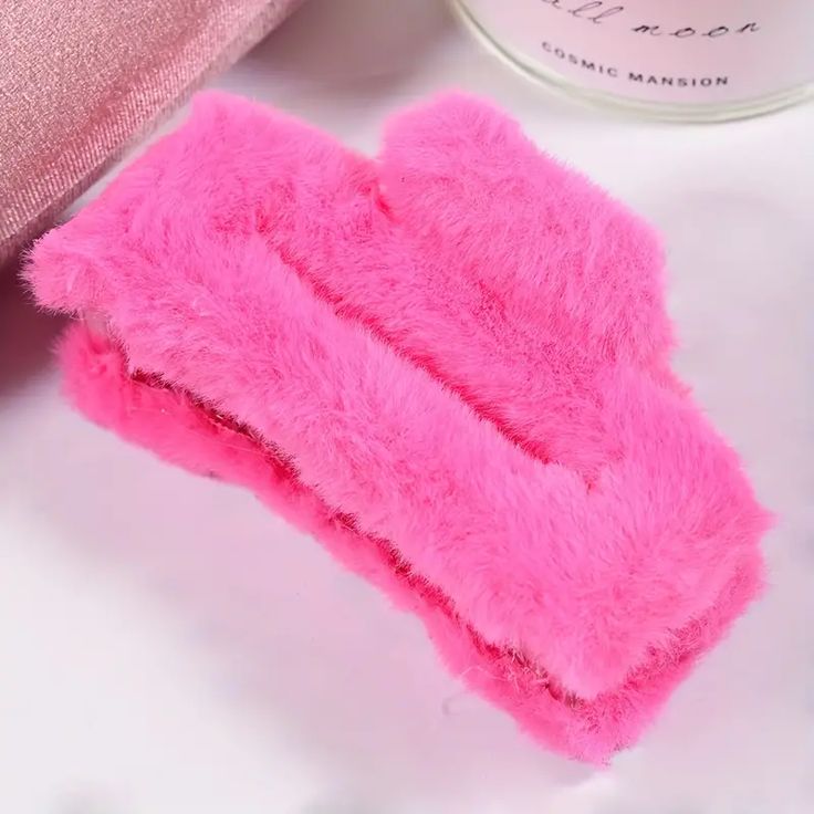 Fur Claw Clip Haute Pink - Haute Mes